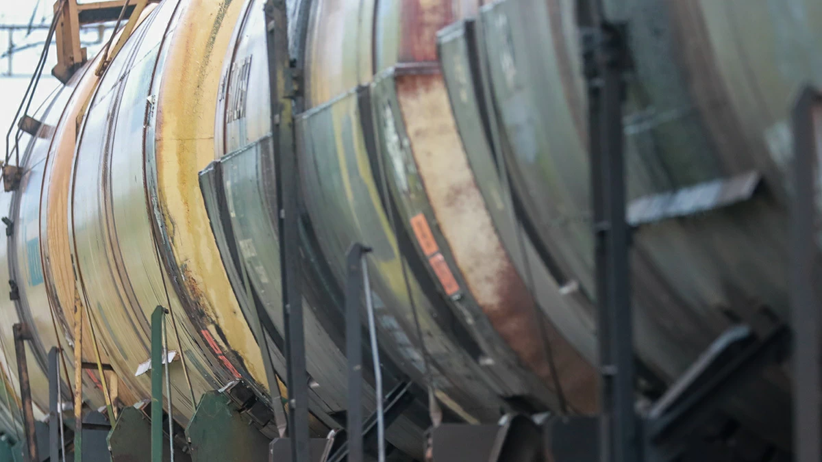 Restricciones en la exportación de gasolina se mantendrán hasta agosto