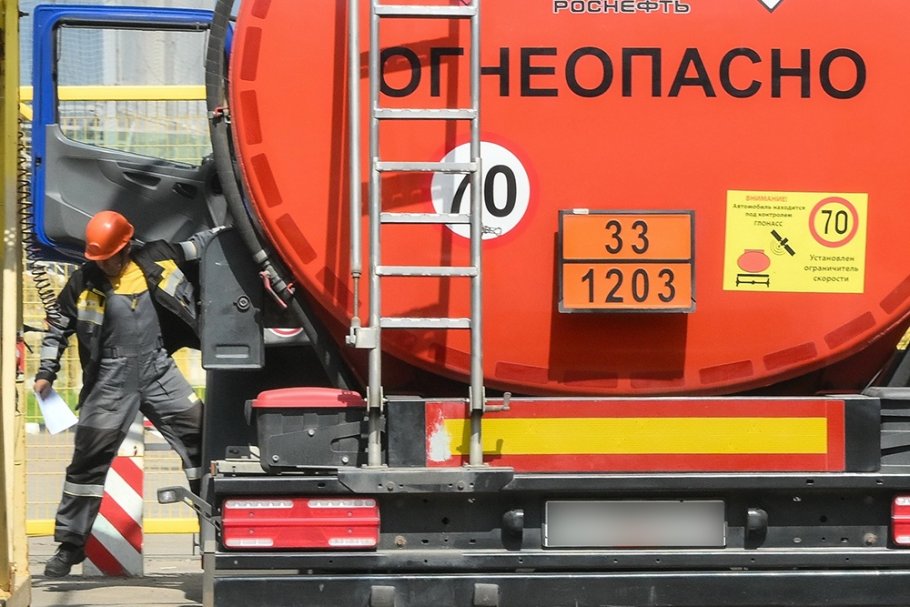 El Ministerio de Energía firmará acuerdos con petroleros. ¿Ayudará esto a frenar el aumento de precios de la gasolina?