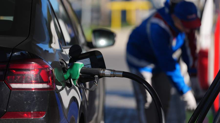 La prohibición de exportación de gasolina podría levantarse ya en febrero: ¿cuál es la razón y cómo afectará a los precios en las estaciones de servicio?